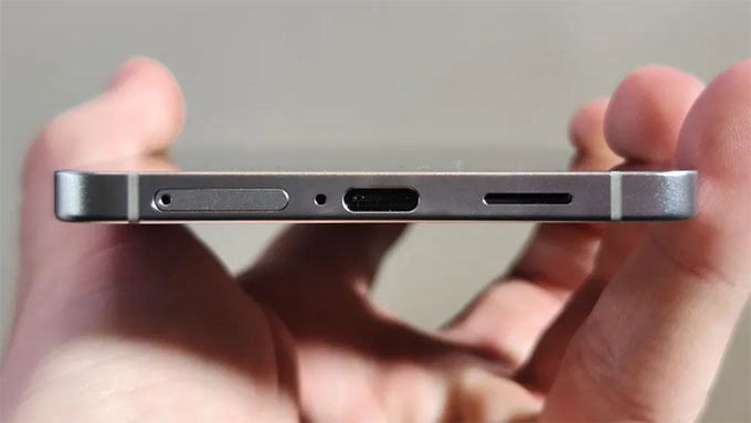 Galaxy S25 Edge đi kèm với pin dung lượng 3.900 mAh