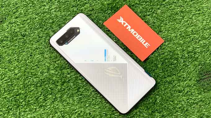 Thiết kế đậm chất gaming của ROG Phone 5