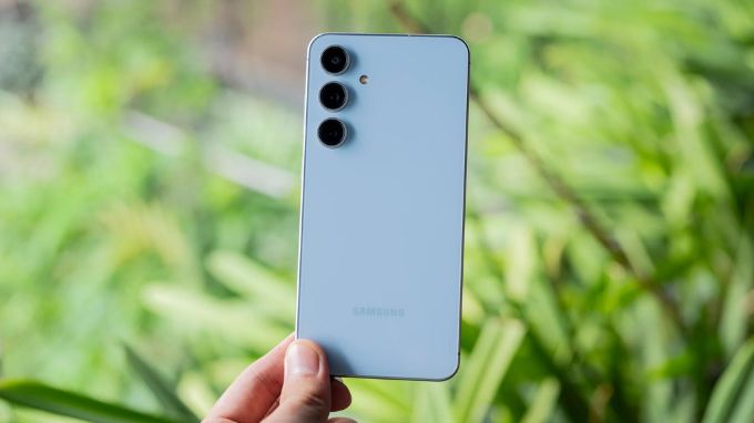Có nên sở hữu Samsung S24 FE không?