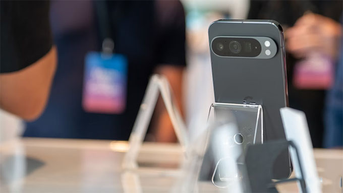 Pixel 2024 của Google chỉ có tính năng sạc không dây Qi thông thường