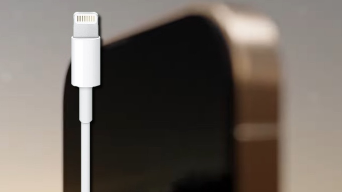 iPhone 14 Series dùng cổng sạc Lightning
