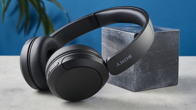 Tai nghe chụp tai Sony WH-CH520