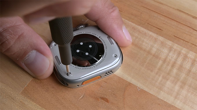 kham-pha-apple-watch-ultra-xtmobile