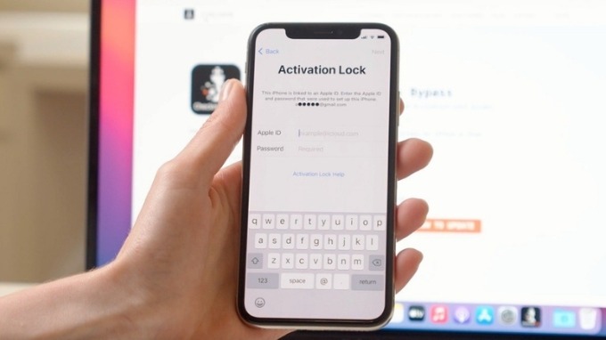 Không đăng nhập Apple ID hoặc cấu hình không rõ nguồn gốc