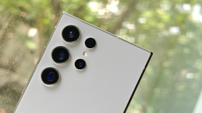 Hệ thống camera trên Samsung Galaxy S24 Ultra
