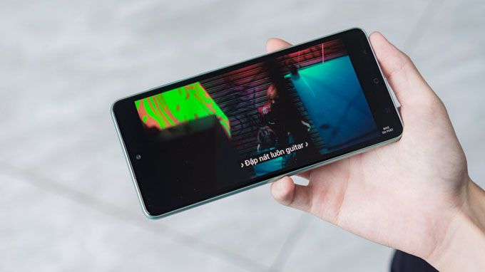 Hiệu năng Galaxy A73 mạnh mẽ hơn