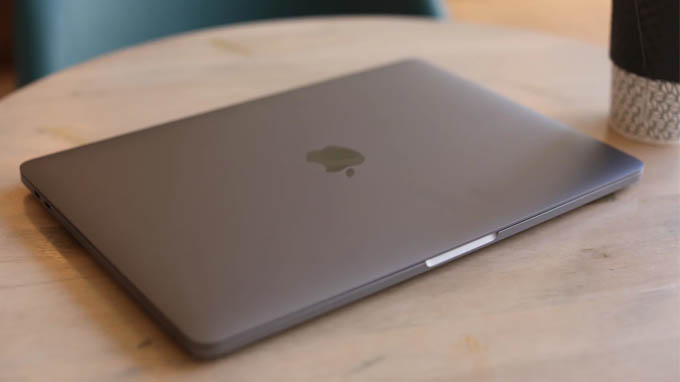 Macbook Pro M2 2022 13inch (8GB|256GB) sang trọng, thời trang