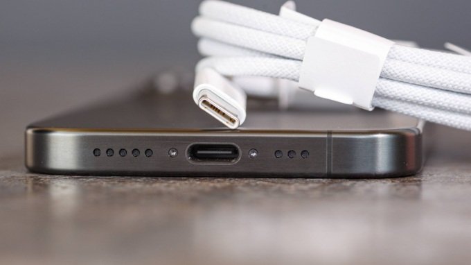 So sánh iPhone 17 Pro và 16 Pro về pin và sạc