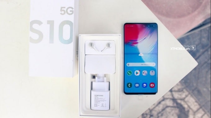 Màn hình hiển thị rộng rãi trên S10 5G
