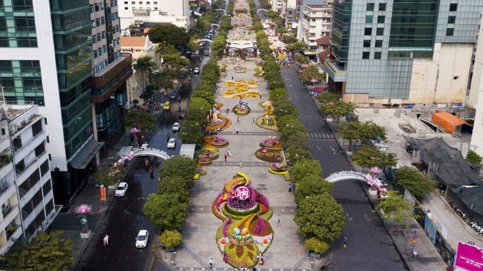 Phố đi bộ Nguyễn Huệ
