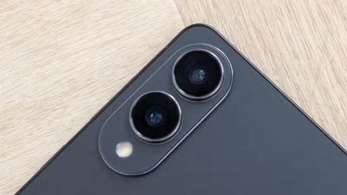 Camera góc siêu rộng