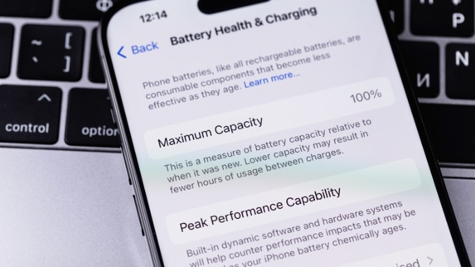 Dung lượng tối đa pin iPhone (Maximum Capacity) là thước đo thể hiện mức độ chai pin so với trạng thái mới