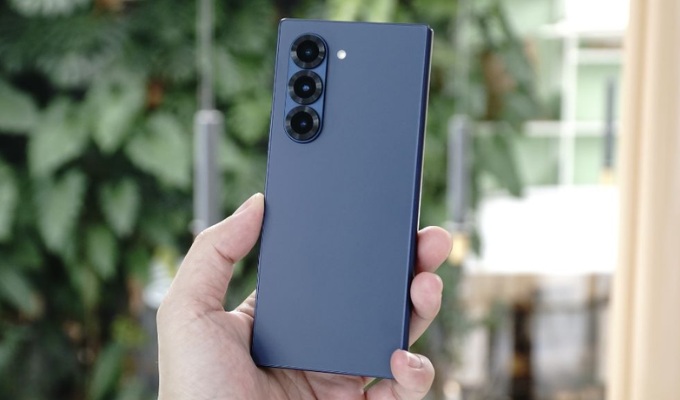 Galaxy Z Fold 6