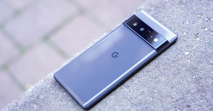 Google Pixel 6 Pro sẽ có khả năng mở khóa bằng Face ID thông qua Android 13