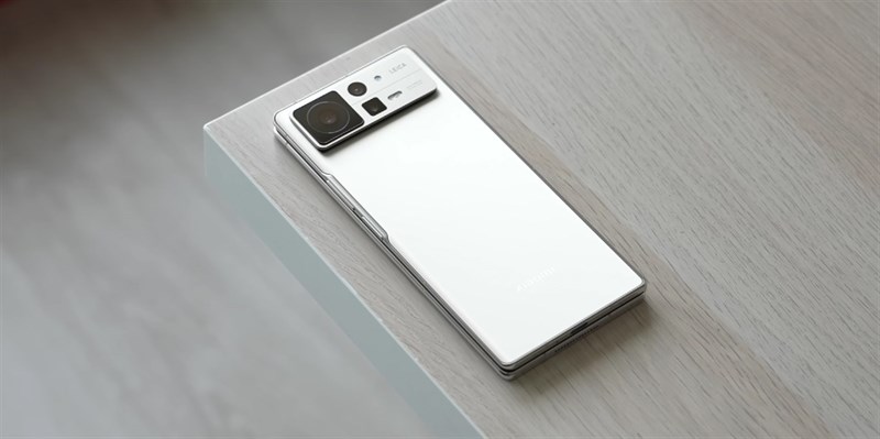 Xiaomi MIX Fold 3 sẽ có 2 camera zoom và bản lề giọt nước