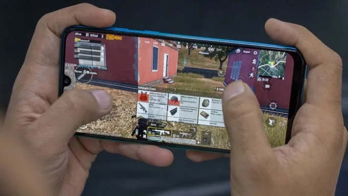 Galaxy M30s đã tự tin chiến game hạng nặng