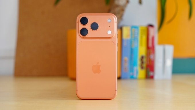 Ngoại hình iPhone 17 Pro 512GB Cũ (Trầy Đẹp) vẫn giữ độ hoàn thiện cao