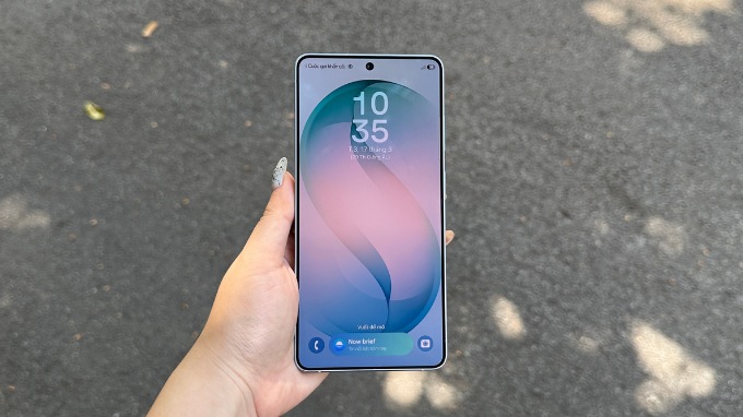Samsung Galaxy S26 Ultra sở hữu màn hình lớn 6.9 inch Dynamic AMOLED 2X,