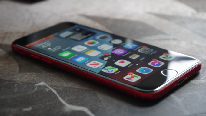 iPhone SE 2022 128GB (Cũ 99%) có thời lượng sử dụng ấn tượng