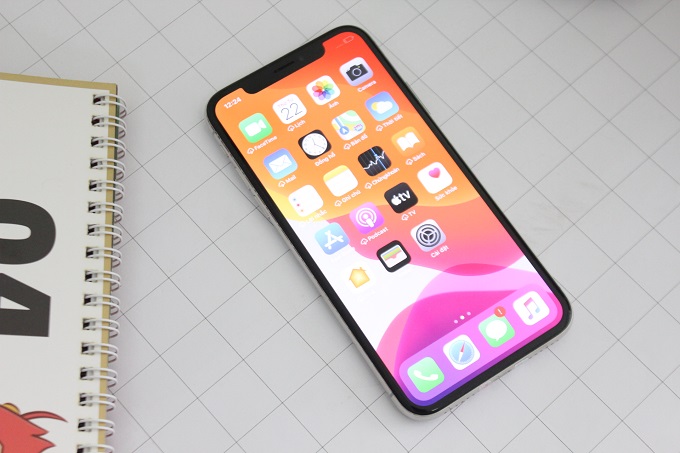 iPhone XS 64GB Cũ (Trầy Đẹp) sở hữu màn hình LCD