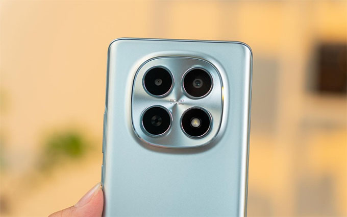 Xiaomi Redmi Note 15 Pro 4G CTy gồm hai ống kính