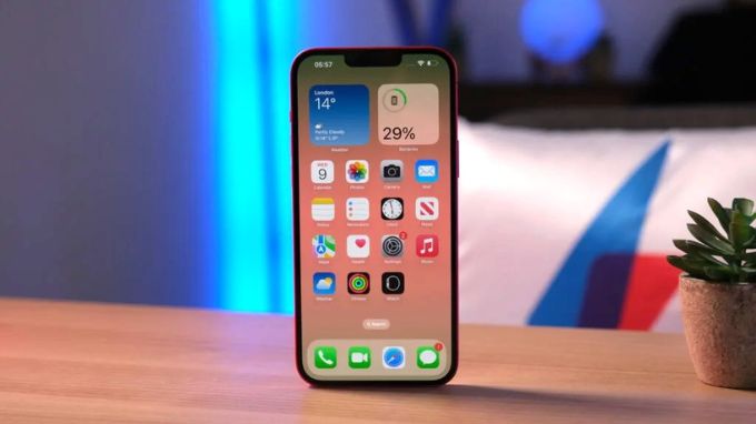 Màn hình iPhone 14 128GB Cũ (Trầy Đẹp) hiển thị sắc nét