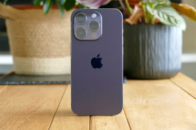 iPhone 14 Pro 256GB Cũ (Trầy Đẹp) sử dụng thiết kế Dynamic Island