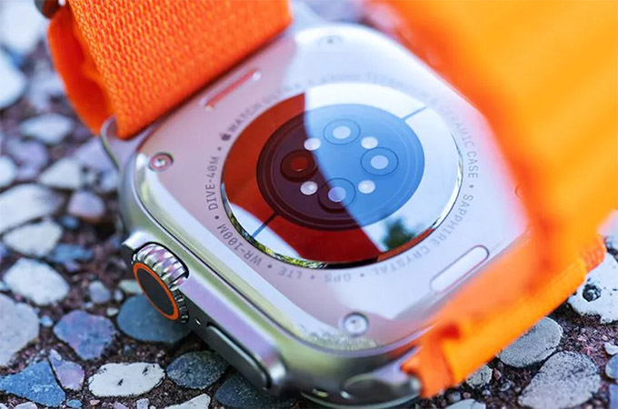 Khả năng chống nước cực tốt của Apple Watch Ultra cũng là một điểm nổi trội của thiết bị.