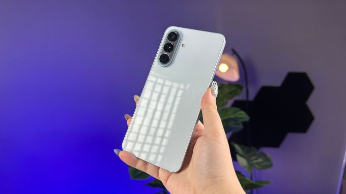 Tích hợp AI thông minh trên Samsung Galaxy A57 5G 12GB/256GB