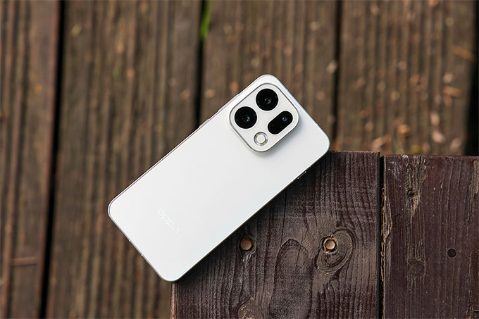  Oppo Find X9 5G cho cảm giác cân bằng tuyệt vời