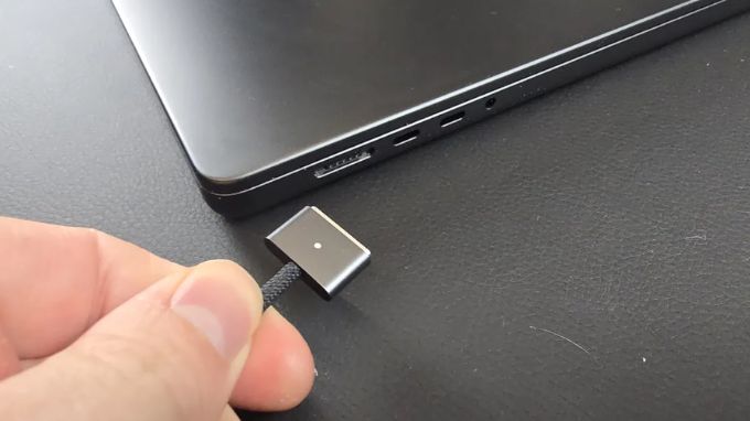 Pin Macbook Pro 16inch M4 Max (16CPU-40GPU) 64GB (VN/A)