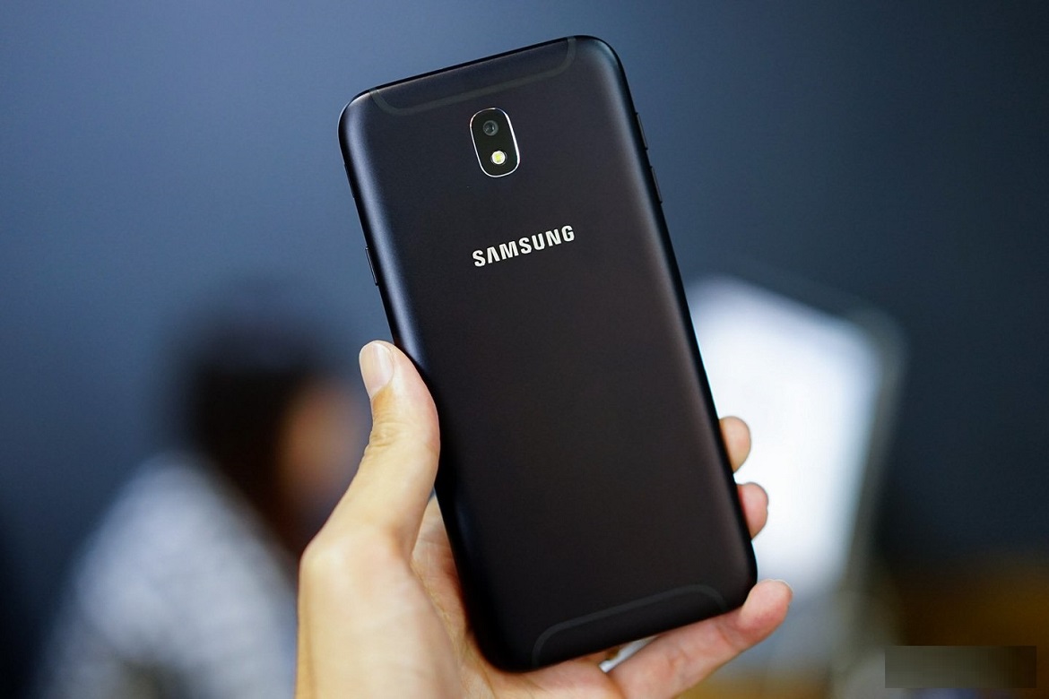 samsung-galaxy-j7-pro-8