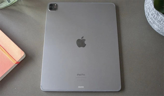 iPad Pro 2022 M2 12.9inch 128GB Wifi không có nhiều khác biệt so với thế hệ tiền nhiệm