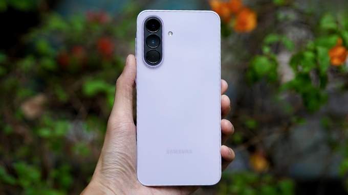 thiết kế của Samsung Galaxy A37 5G 256GB