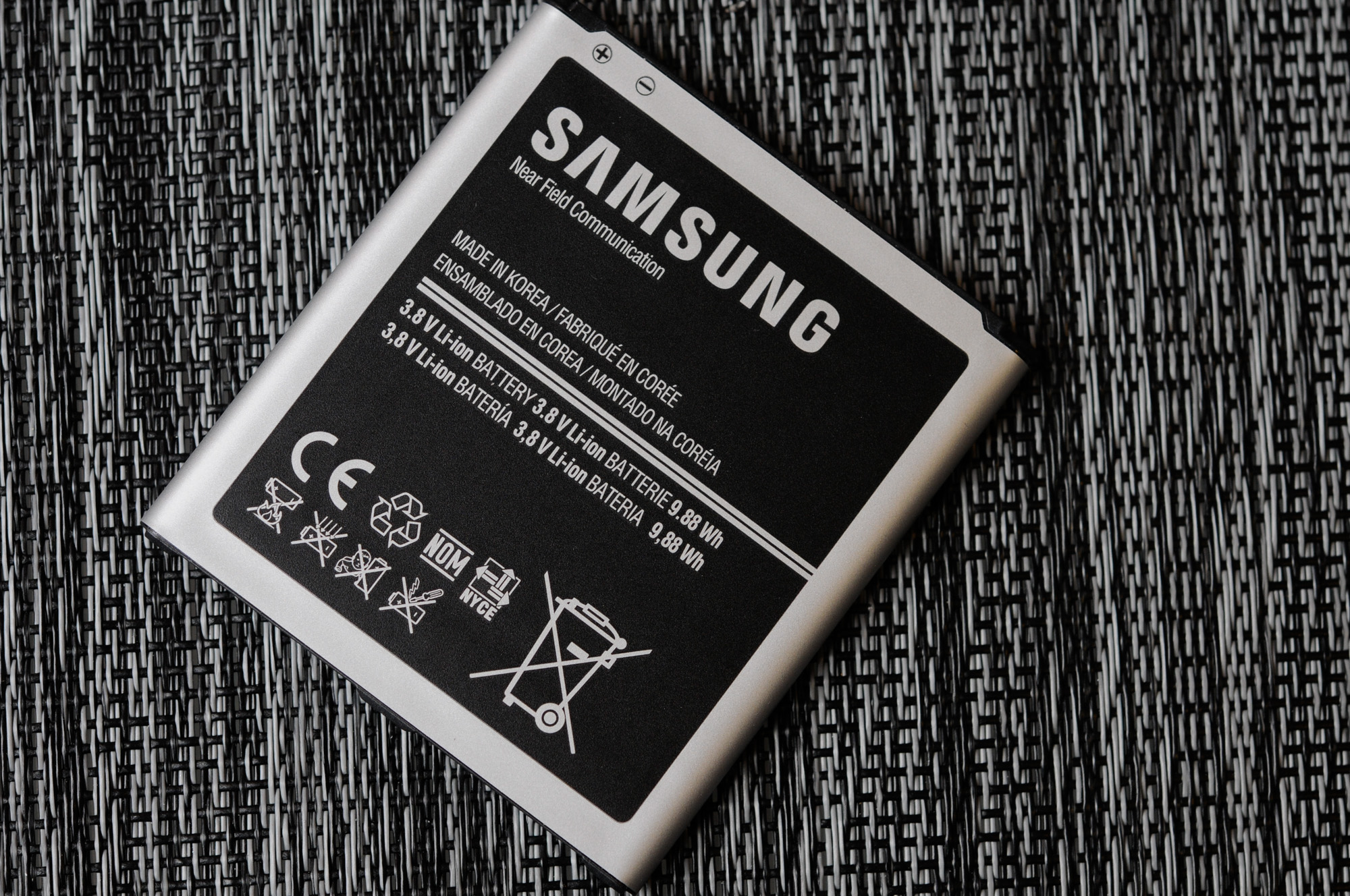 xtmobile-thay-pin-s4