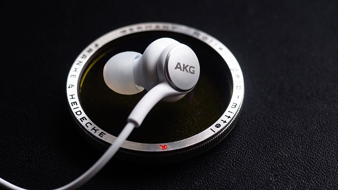 Thương hiệu AKG có tiếng trong lĩnh vực âm thanh