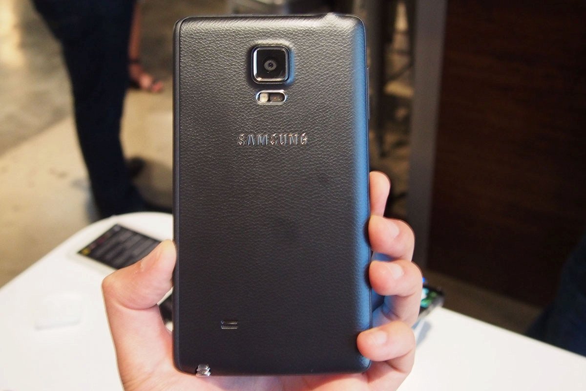 xtmobile-thay-camera-sau-galaxy-note-edge
