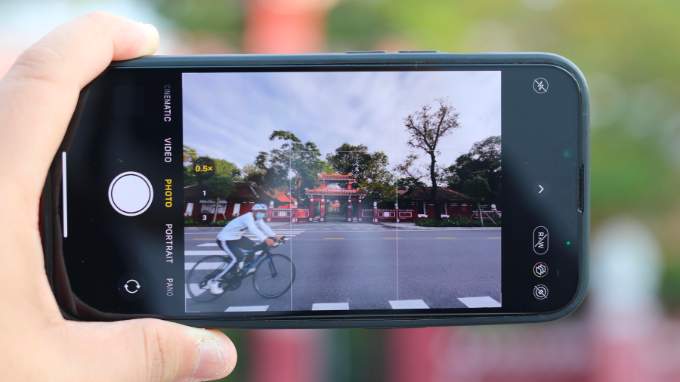 Camera trên iPhone 13 Pro 128GB Cũ (Trầy Đẹp) chụp ảnh tốt