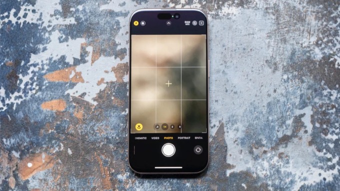 iPhone 16 bị lỗi camera bị mờ