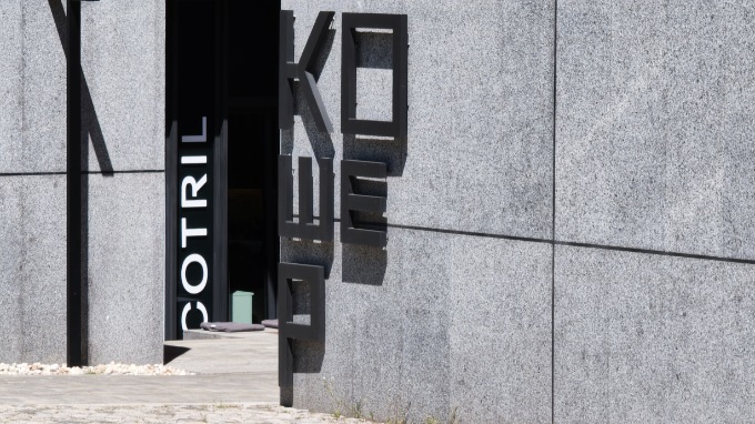 Khi đẩy mức zoom lên 10x thì hình ảnh vẫn sắc nét