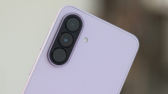 Galaxy A vẫn có một số điểm cần cân nhắc trước khi lựa chọn