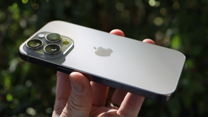 iPhone 16 Pro cũ có mức giá tiết kiệm hơn đáng kể