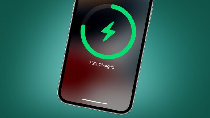 iPhone 15 sạc nhanh bao nhiêu W