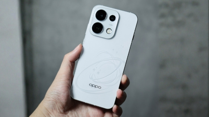 Mua OPPO Reno16 Pro 5G chính hãng, giá tốt tại XTmobile