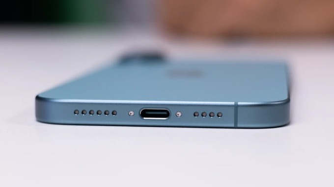 Nhược điểm khi mua iPhone 16 Plus cũ lúc này
