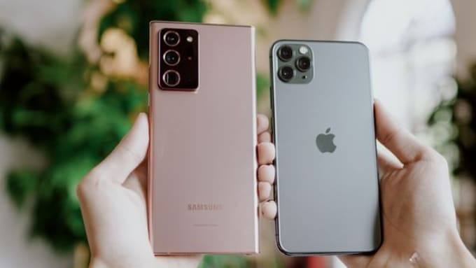 So sánh Galaxy Note 20 Ultra và iPhone 11 Pro Max về thiết kế