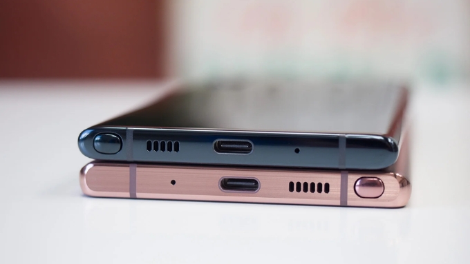 Pin là điểm khác biệt khi so sánh Galaxy Note 20 và Note 10