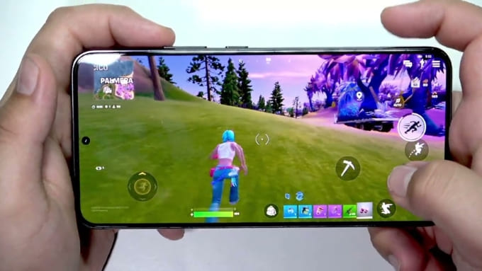So sánh Samsung S22 Plus và iPhone 13 Pro về hiệu năng