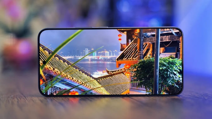 Xiaomi 17T Pro sở hữu màn hình AMOLED 6.83 inch