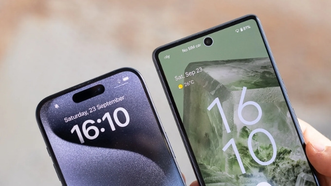 iPhone 15 Pro có viền màn hình mỏng hơn Pixel 7